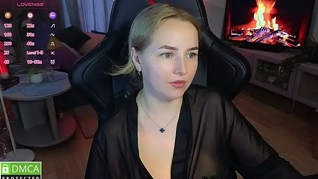 Mira_Mermayd webcam