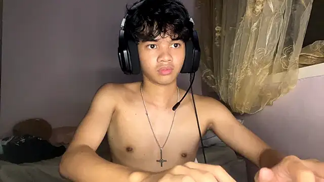liam_alttwink webcam