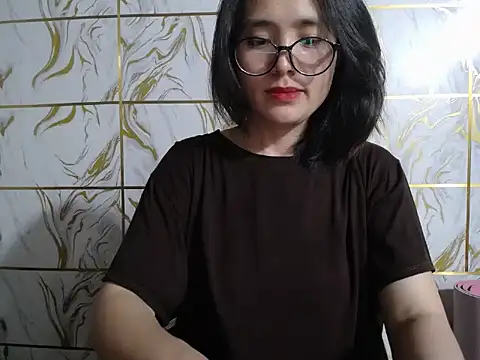 Lyzizi_lovely09 webcam