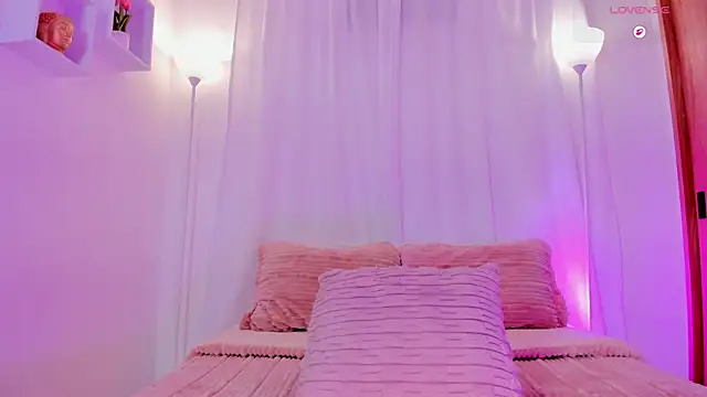 Aishapeyton_ webcam
