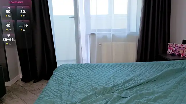 alice_toffee webcam