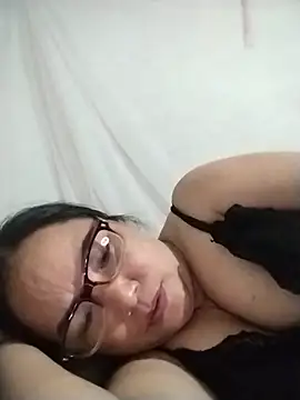 Naaya8109 webcam
