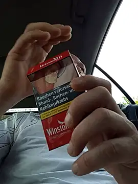 Iulian81 webcam