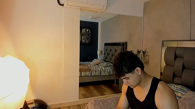 Charlie___Musk webcam