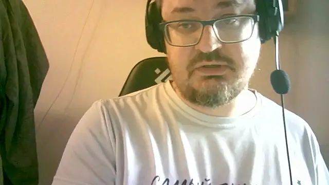 SirAbuser webcam