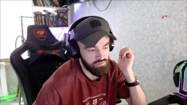 _Serious_Man webcam