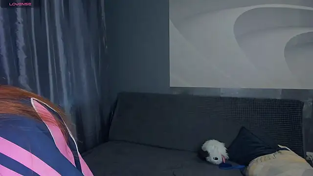 TarynPalek webcam