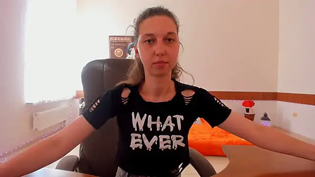 Ellina_Star webcam
