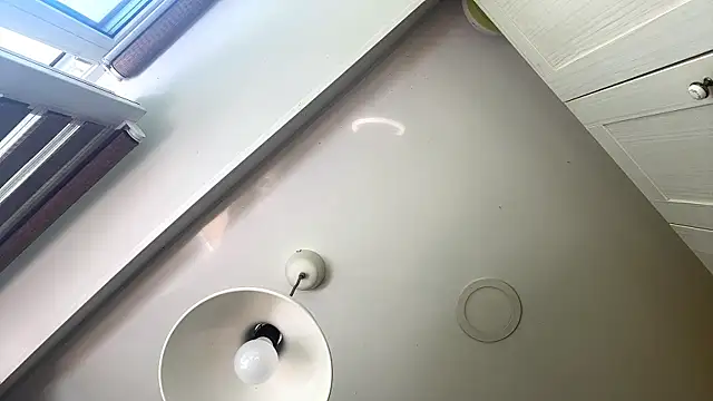 ZaraGuyette webcam
