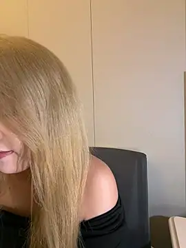 liyiyi- webcam