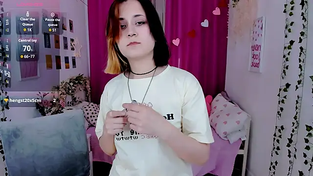 Alexa_Lexi_ webcam