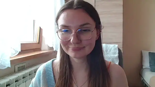 LooveELLYx webcam