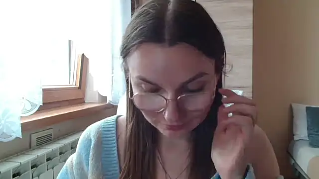 LooveELLYx webcam