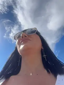 MysticCleo webcam