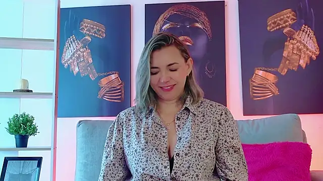 milfsecret69 webcam
