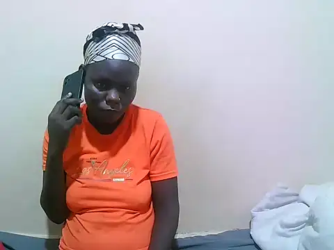 bianca_love2 - Bianca_love2's free webcam - UK Sex Cams