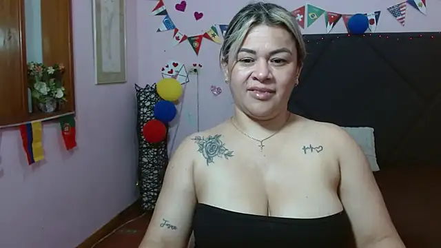 pamela_echeverria webcam