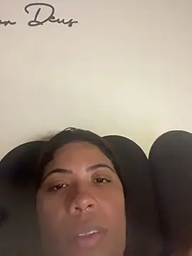 ZahraAmira_ webcam