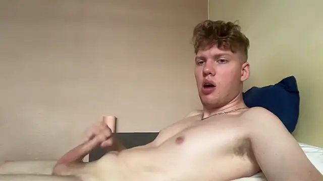 sexybooii6968 webcam