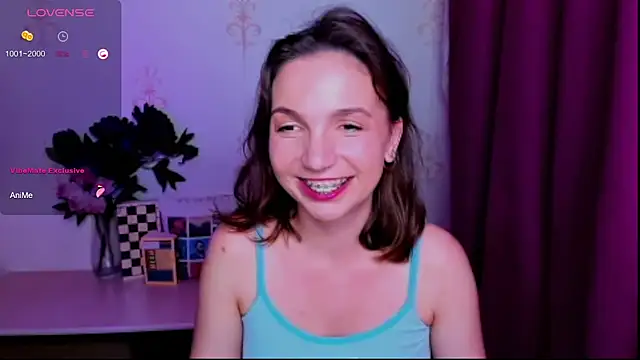 KindHazelHere_ webcam