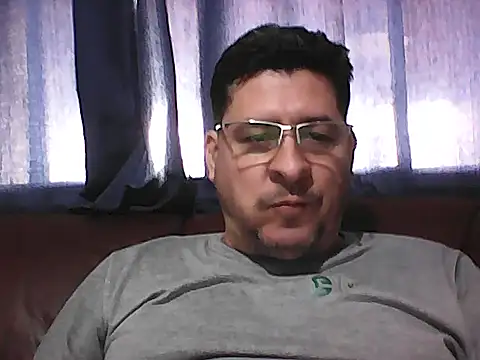 karatecobrakay2012 live sex cam