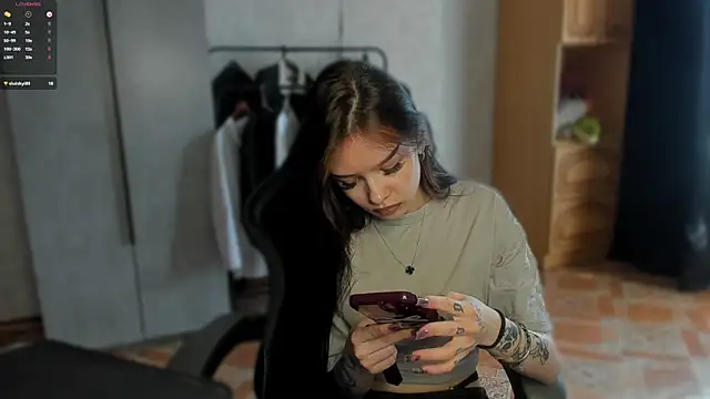 SweetyDeviliya webcam