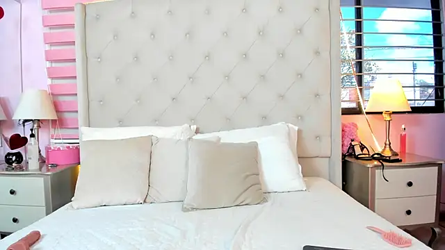 scarlett_leblanc_ webcam
