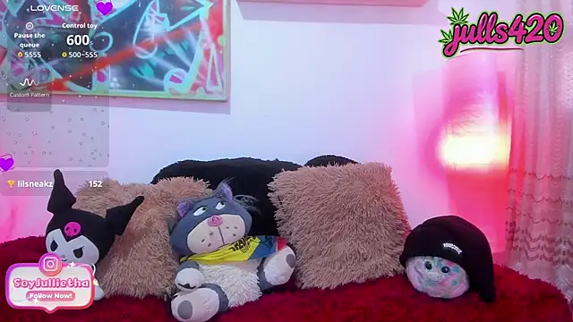 Julls420_ webcam