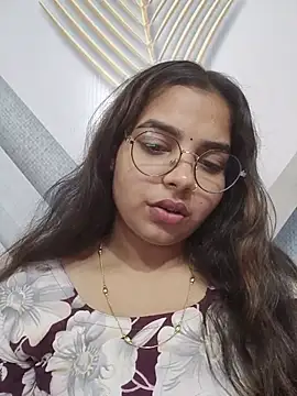Himani_0122 webcam
