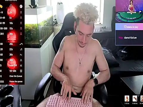 Rayzel_White webcam