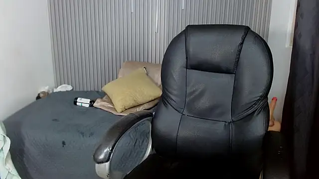 Julian_Smith21 webcam