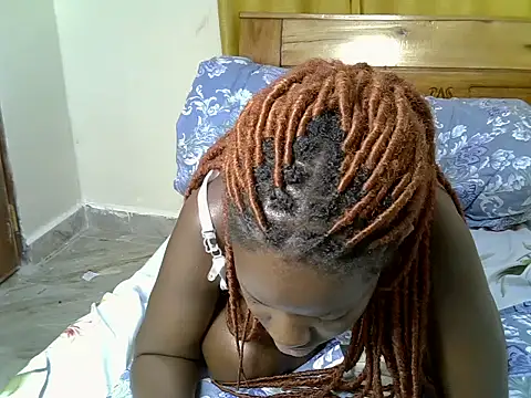 Prettie_quin webcam