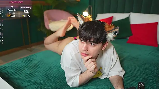 FetishFox webcam