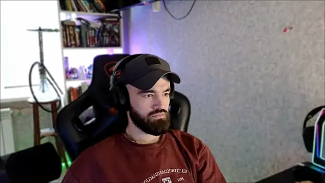 _Serious_Man webcam