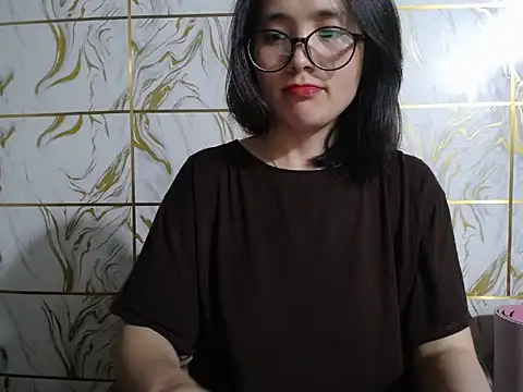 Lyzizi_lovely09 webcam