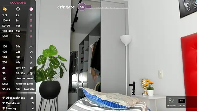 TanishaEvans webcam