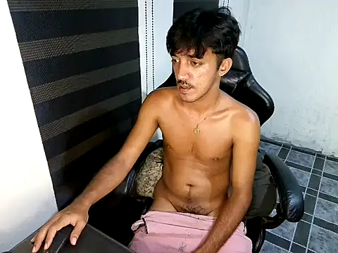 Spicy_RowyCam