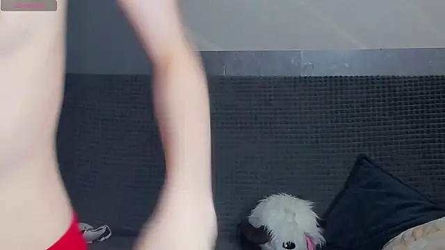 TarynPalek webcam