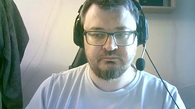 SirAbuser webcam