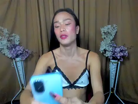 AshantTsiBigCock webcam