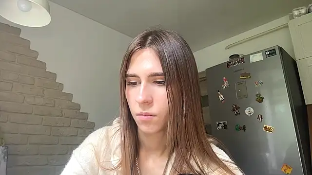 ZaraGuyette webcam