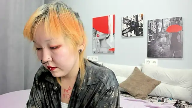 Cute__Kiko webcam