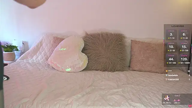 whitneyhot webcam