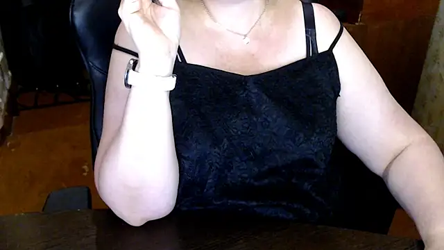 AlisaHot55 webcam