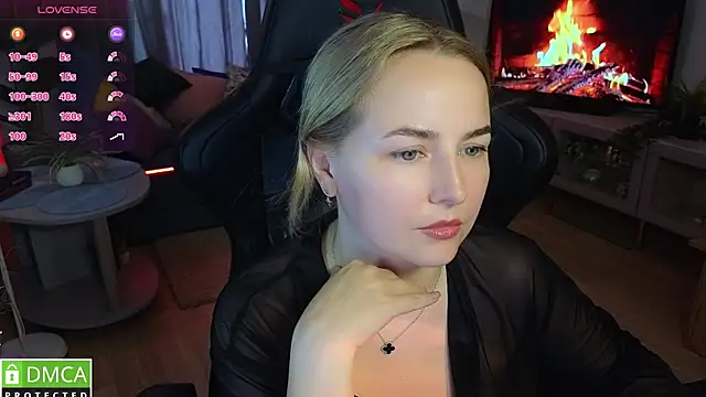 Mira_Mermayd webcam