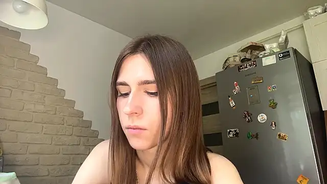 ZaraGuyette webcam