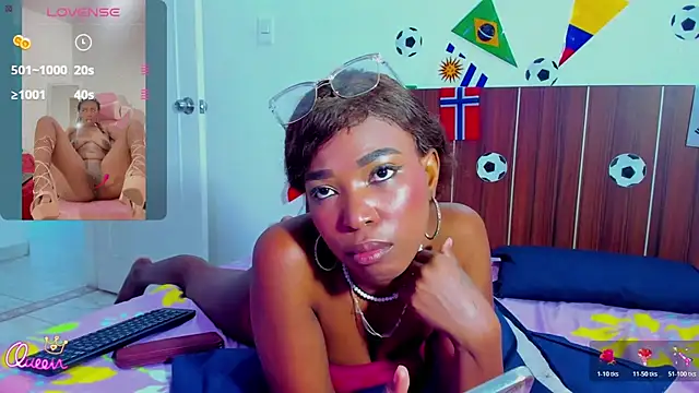 myblackdoope webcam