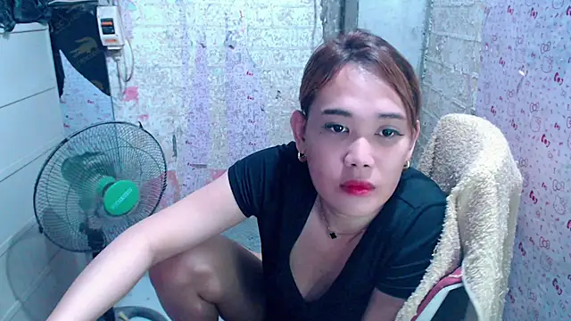 Modèle: JuicyFoxCock