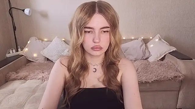 ViolettaLopez webcam