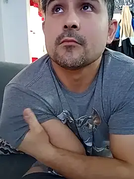 Bradd_32 webcam